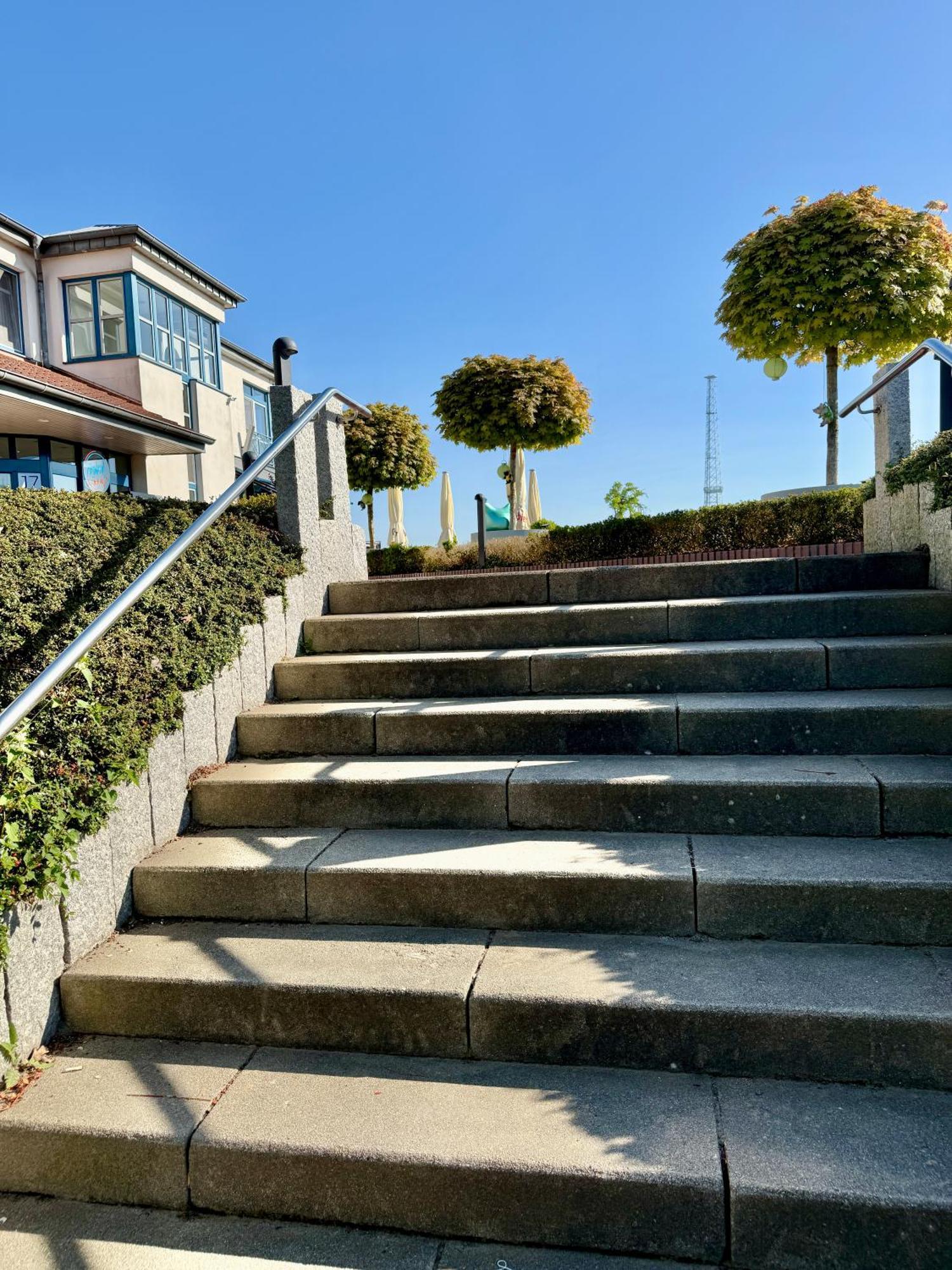 Gaestehaus Weserblick Am Weser-Sandstrand Berne Luaran gambar